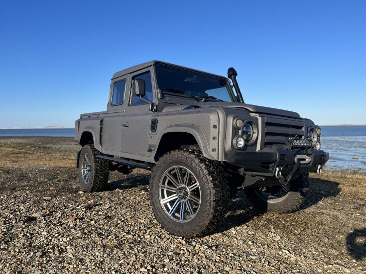 Thumbnail Photo undefined for 1993 Land Rover Defender 110